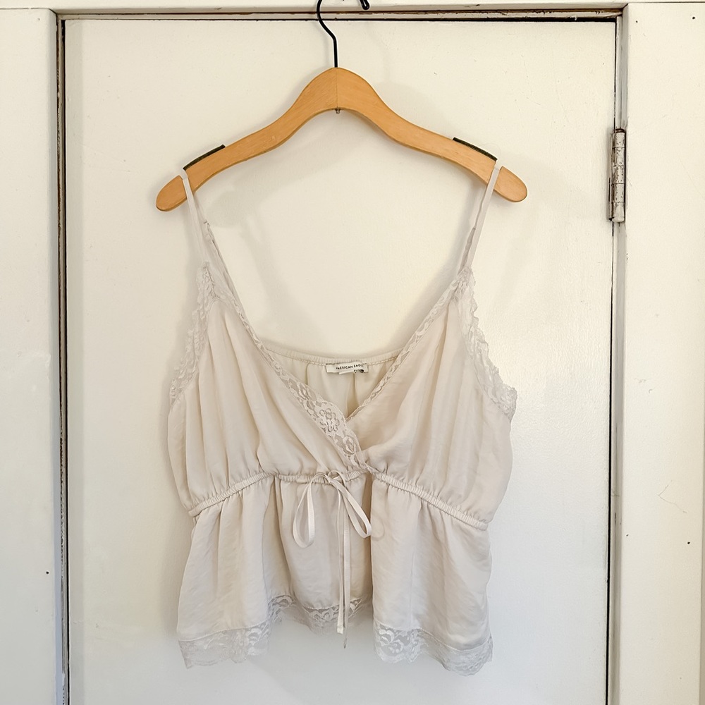 Dreamy American Eagle Cream Prettiest Lace Tank Top with Front Tie Ribbon
